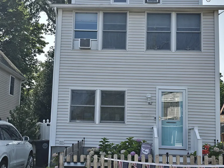 82 Orland St — Photo 6