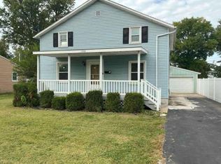 1392 Monroe St, Galesburg, IL 61401