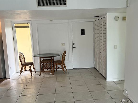 5th image of 1860 Robalo Drive #104