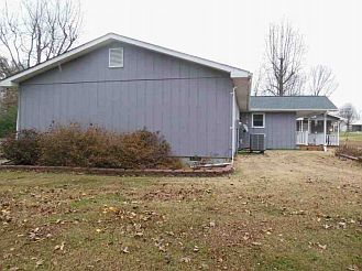 3rd image of 12481 Villa Way