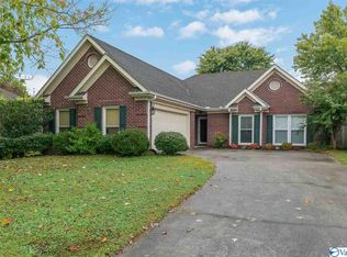 13004 Huntcliff Rd SE, Huntsville, AL 35803