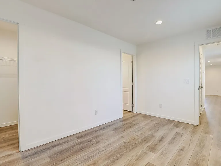 2627 S Lamb Blvd #225 — Photo 20
