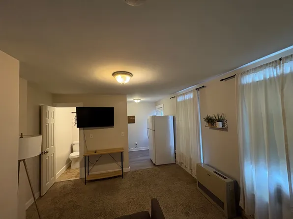 94-96 Winter St #2, Portland, ME 04102