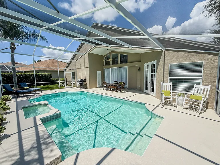 6126 Savoy Cir — Photo 25