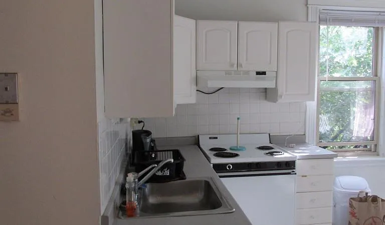 12 Fuller St #4 — Photo 7
