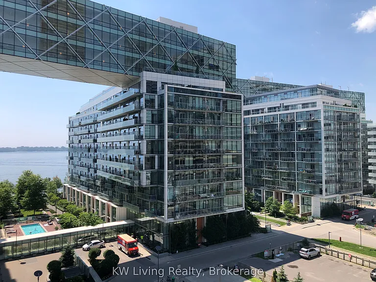 39 Queens Quay E #740 — Photo 11