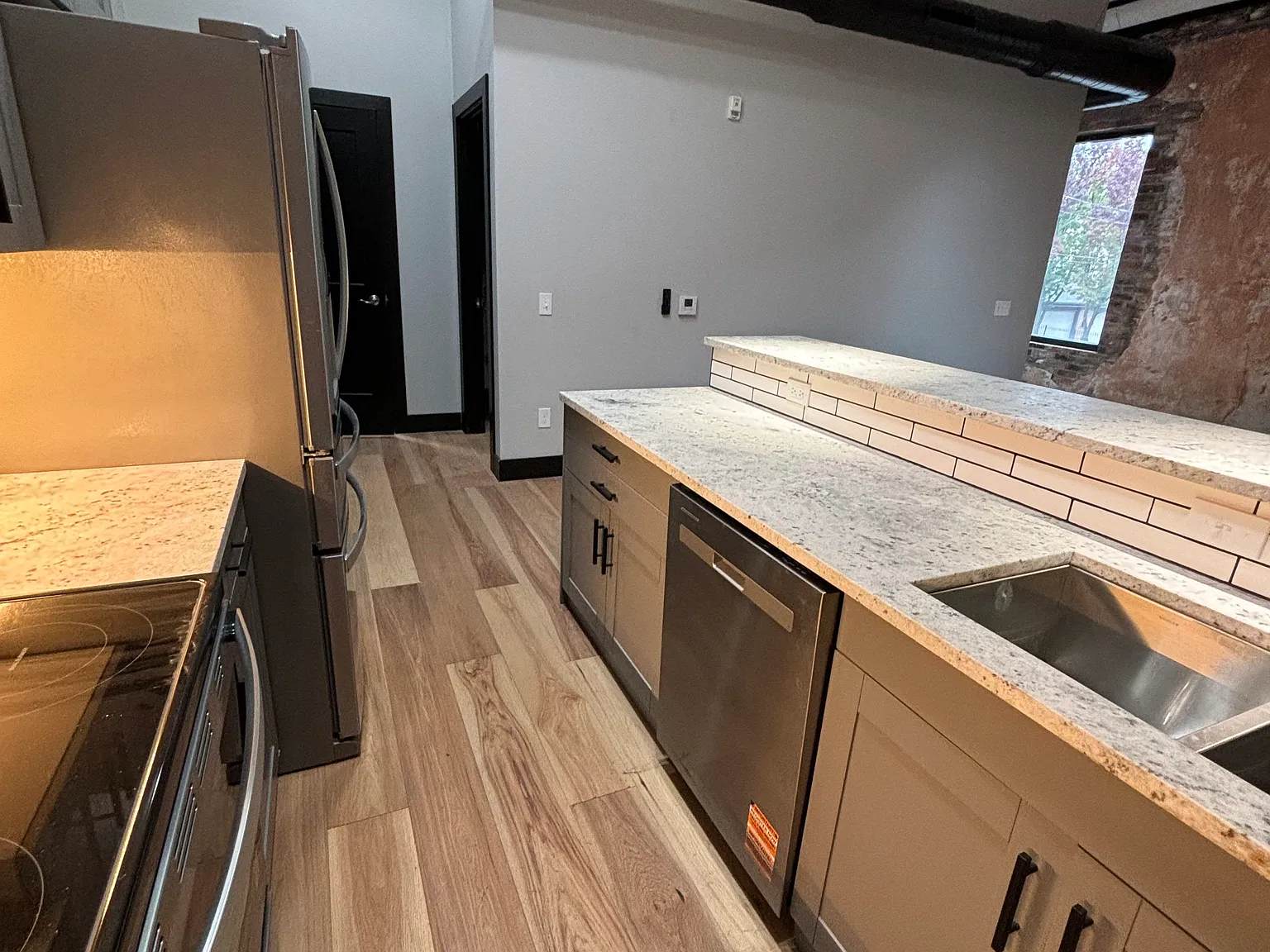 311 Locust St — Photo 3