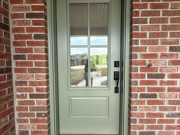 2nd image of 734 Sardonyx Dr