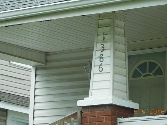 4th image of 1386 Burkhardt Ave