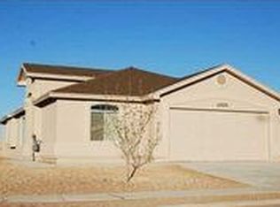 521 Tiercel Pl, Horizon City, TX 79928