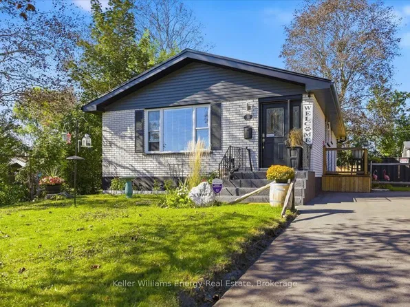 30 Dominion Dr, Kawartha Lakes, ON K9V 1H7