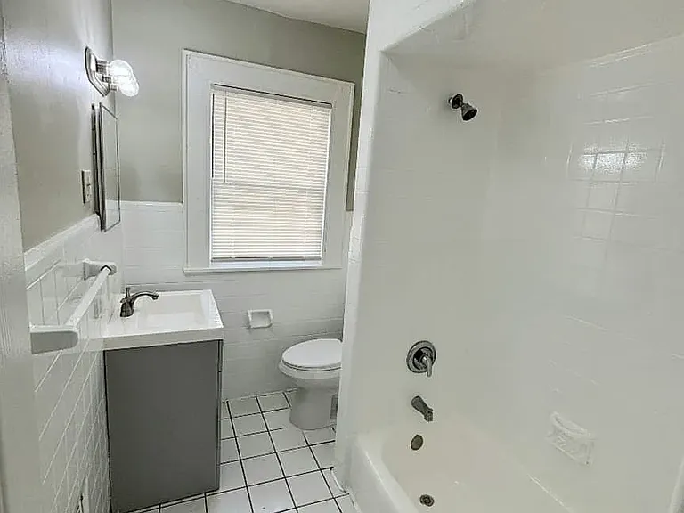 148-150 Norwood St #6D — Photo 7