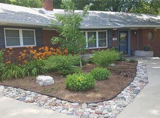 33 Montague Ct, Saint Louis, MO