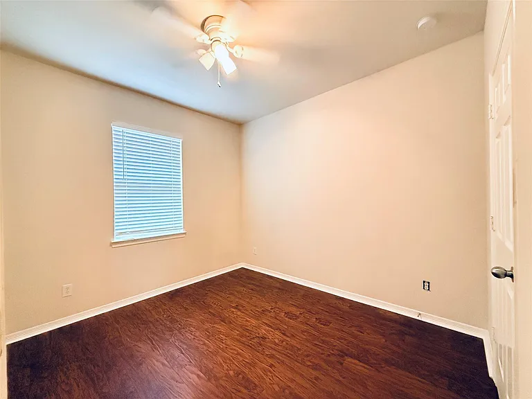 2722 Palermo Ct — Photo 12