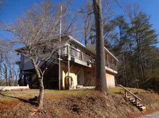 1028 Bethel Church Rd, Franklin, NC 28734