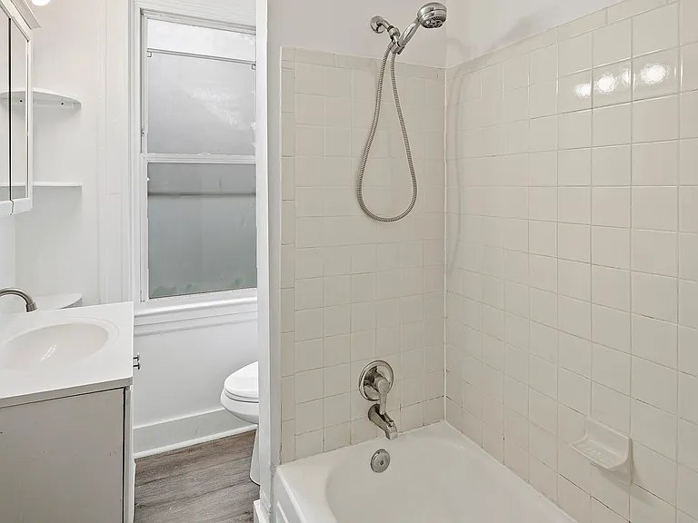 5407 Catalpha Rd — Photo 8
