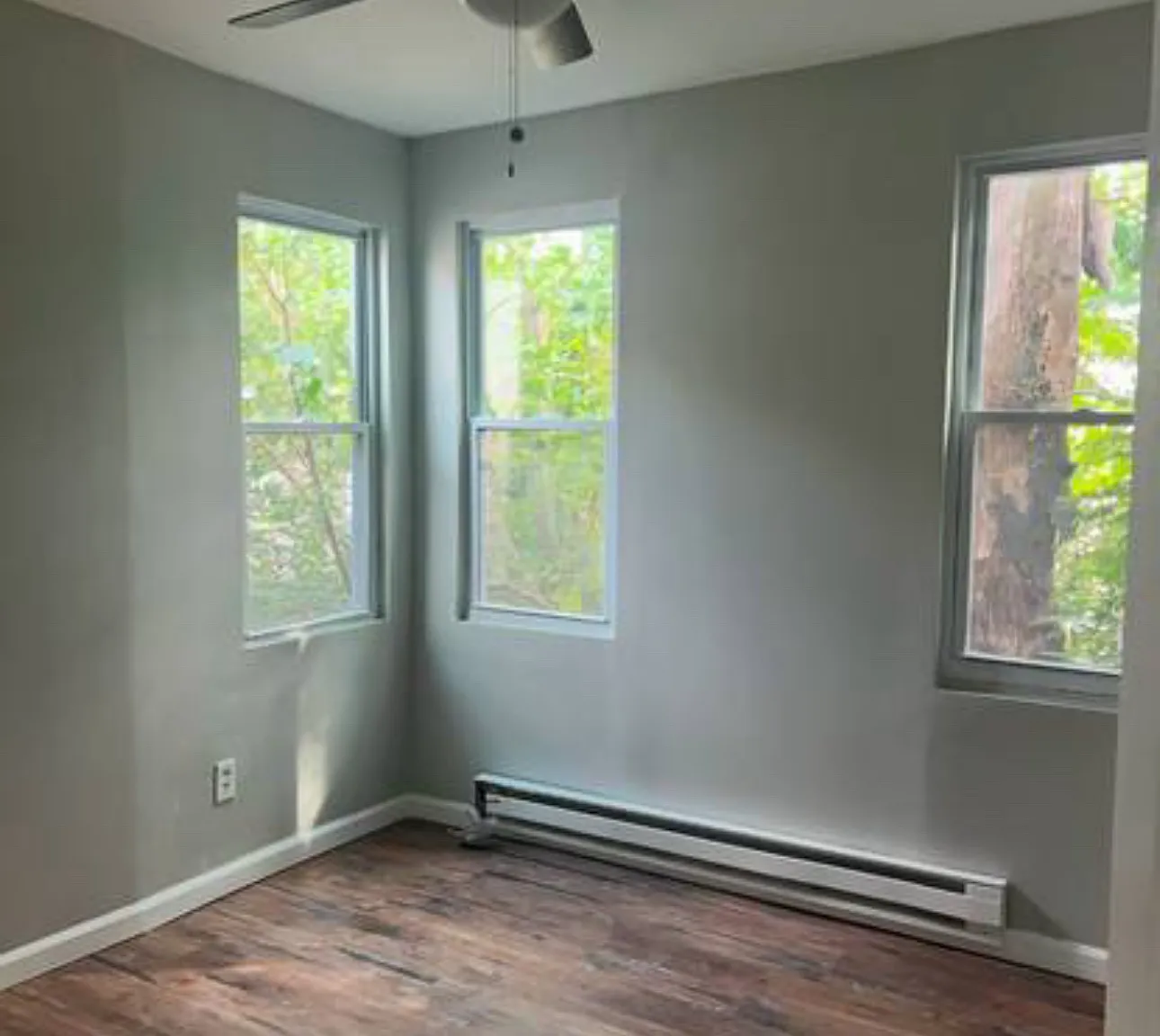 5 bed, 1.5 bath, $650 — Photo 2