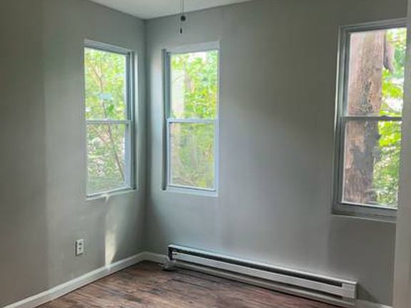 2nd image of 1330 W Boston St #12345