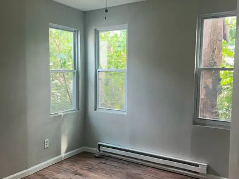 1330 W Boston St #12345 — Photo 2