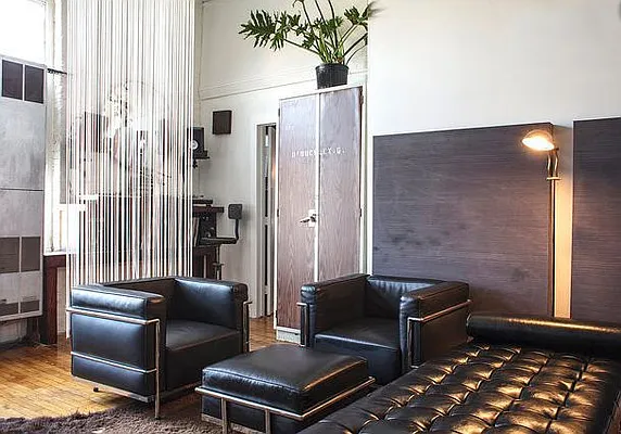 Rented by Nooklyn NYC LLC | media 30