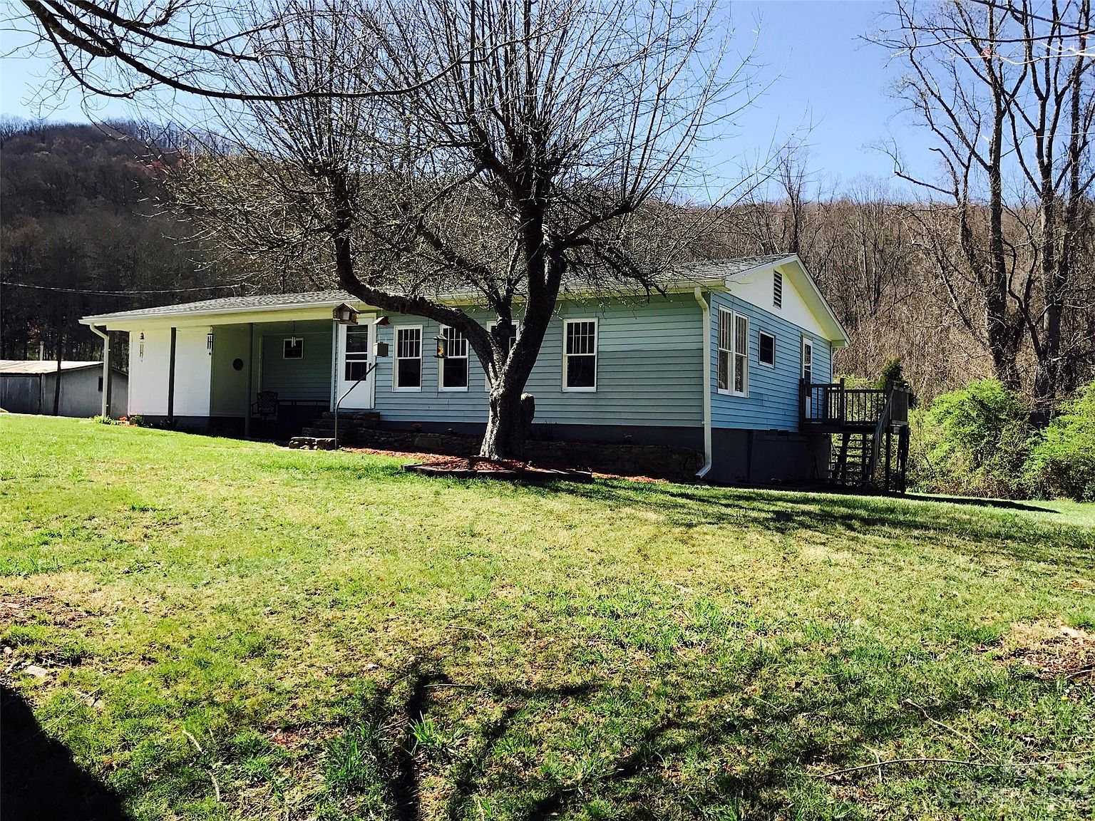 2148 Pisgah Hwy Candler NC 28715 Zillow