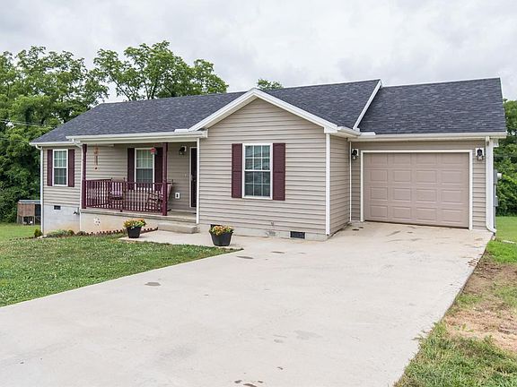 2nd image of 340 Woodland Ln