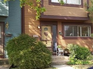 240 Brookside Ln, Hillsborough, NJ 08844