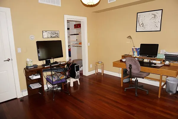 Sold by Realmart Realty LLC | media 12