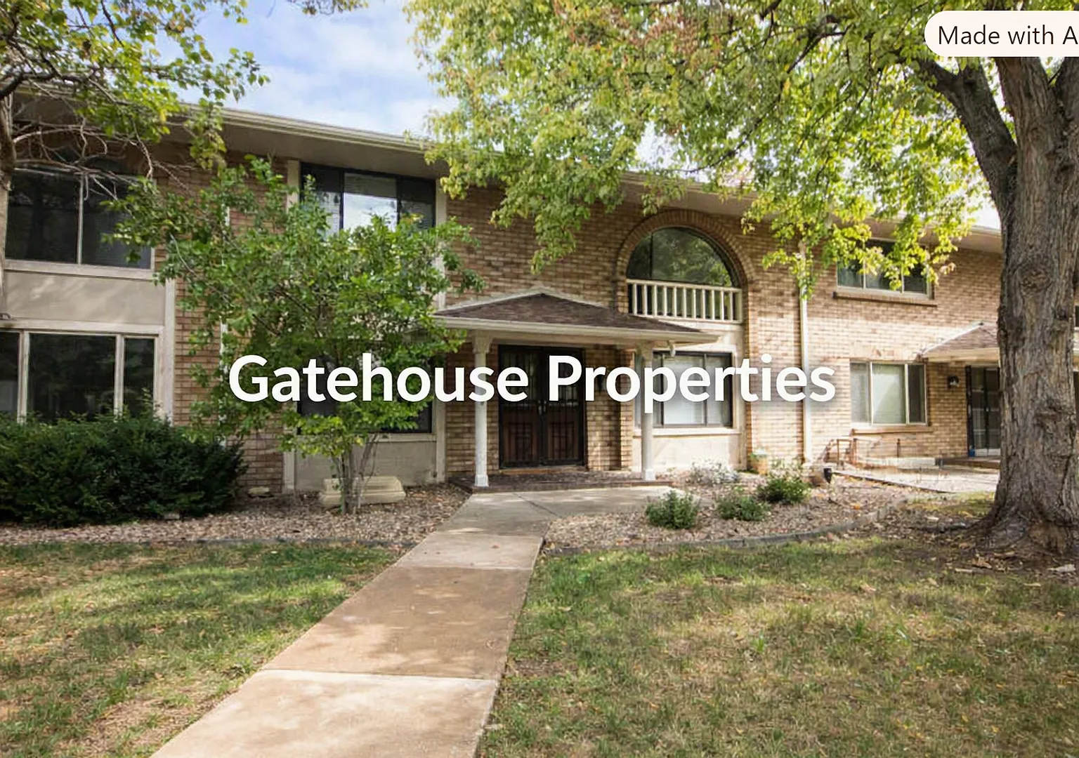 Spacious 4-Bedroom Townhome in Three Fountains $3,000/Month — Photo 1
