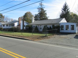 565 E Ashland St, Brockton, MA 02302