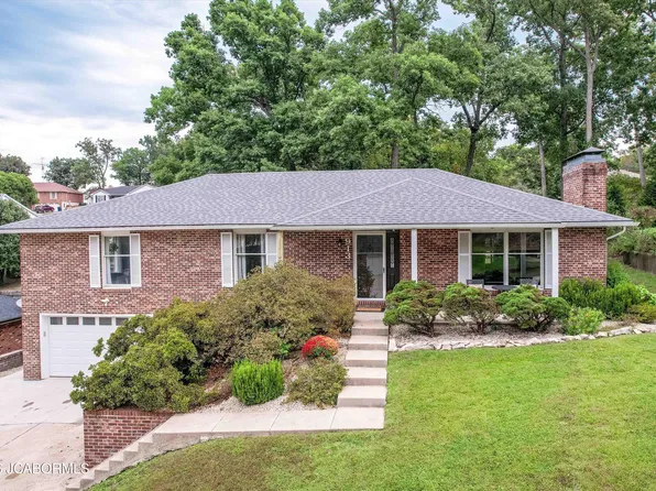 913 Jason Rd, Jefferson City, MO 65109