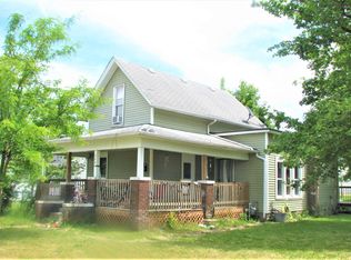 206 S 9th St, Goshen, IN 46528