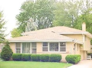 1390 Pennsylvania Ave, Des Plaines, IL 60018