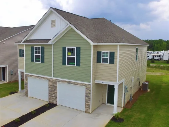 454 Seaborn Cir, Pendleton, SC 29670