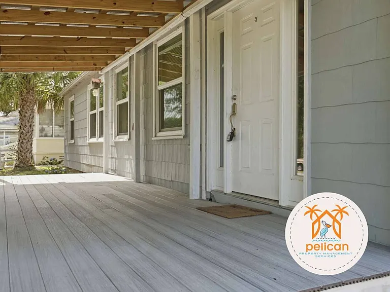 116 SE Gilliland Rd — Photo 2