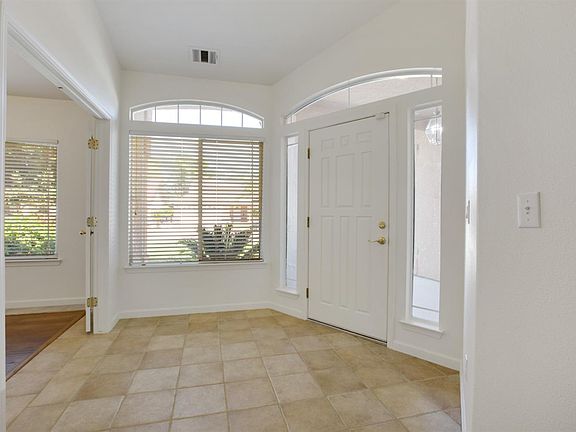 4th image of 4127 E Sue Ave