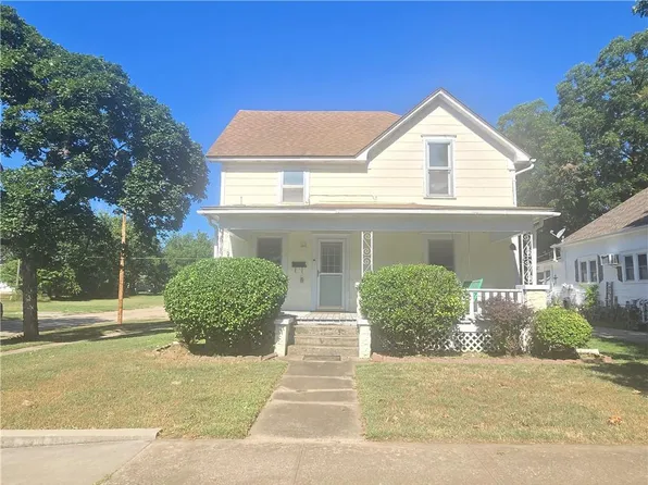 1101 N Pennsylvania Ave, Independence, KS 67301