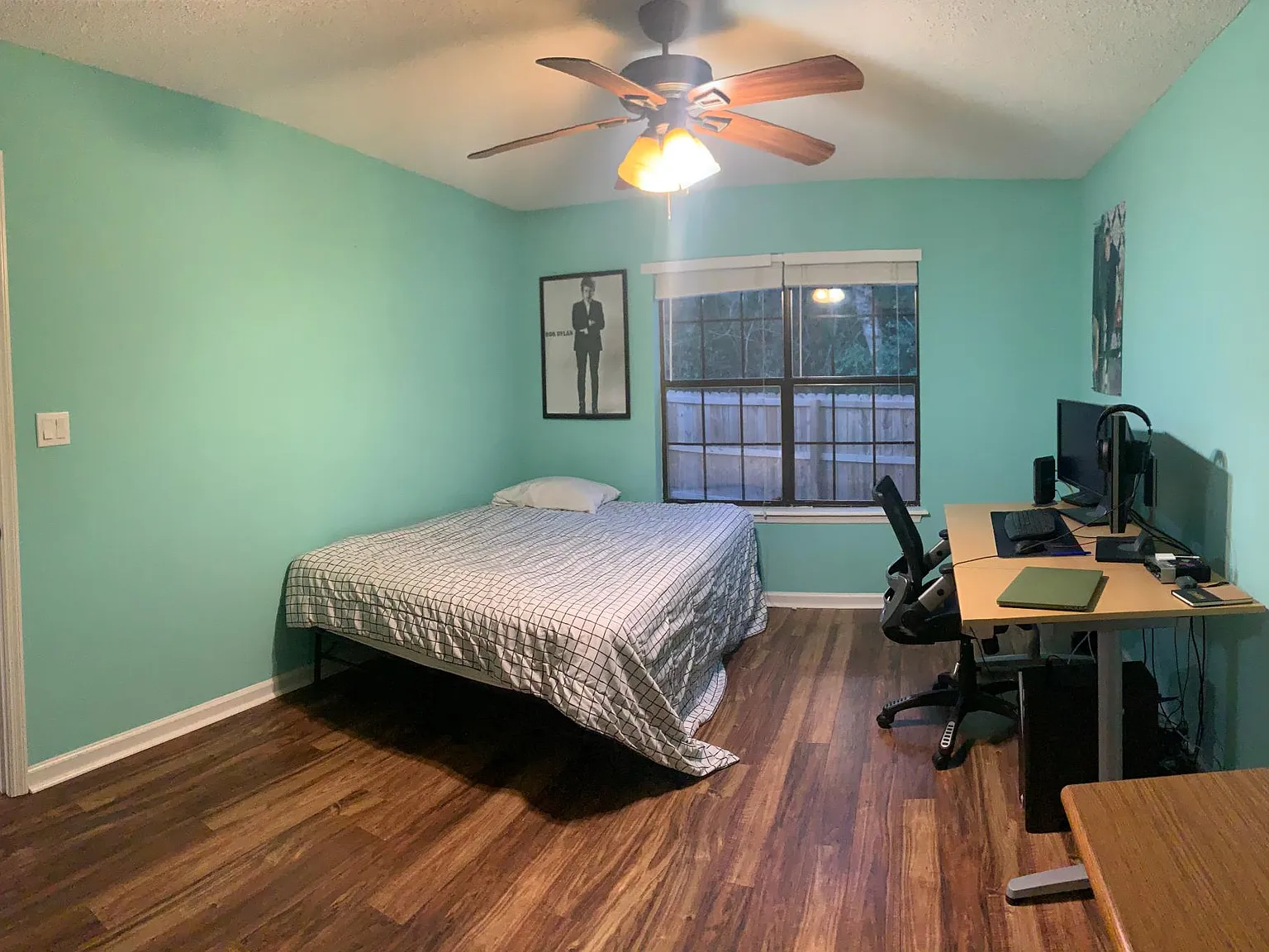 2 bed, 1142 sqft, $1,800 — Photo 4