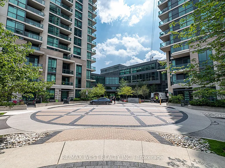 215 Sherway Gardens Rd #212 — Photo 2