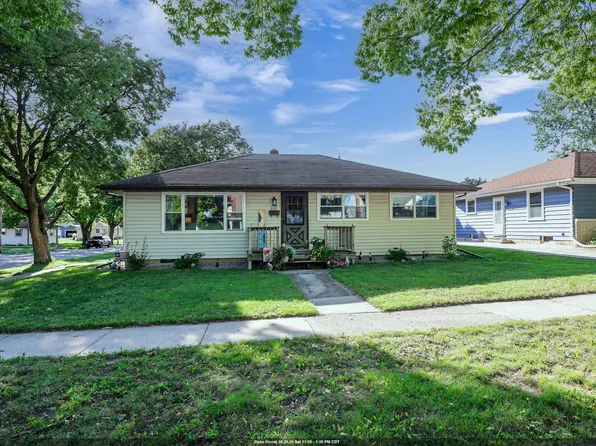 352 S Joseph St, Kimberly, WI 54136