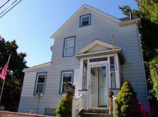 15 Sylvester Rd, Dorchester, MA 02122