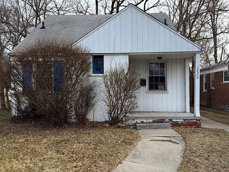 13550 Riverview St — Photo 2