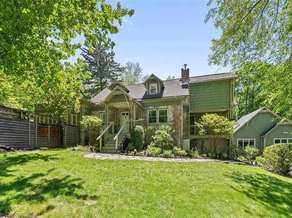 2 Stony Hill Lane, West Nyack, NY 10994