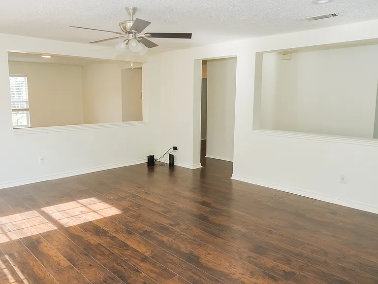 7009 Bountiful Grove Dr — Photo 6