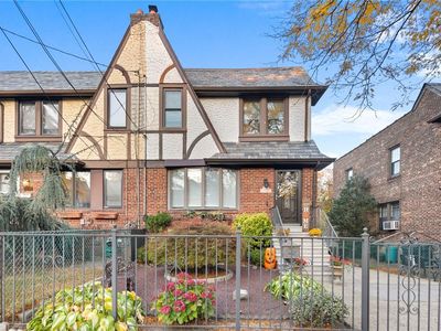 1828 Narragansett Avenue, Bronx, NY, 10461