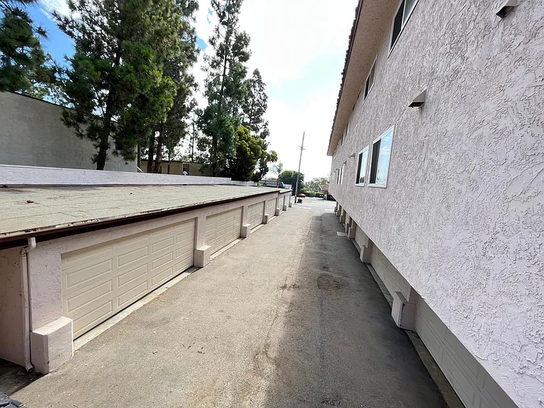 2582 Del Mar Heights Rd #17 — Photo 10