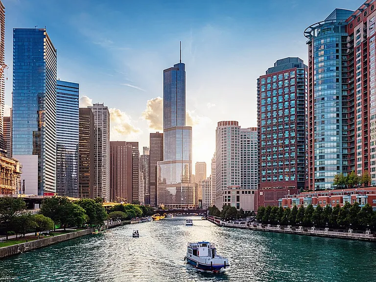 Life in River North offers easy access to Chicago's most popular destinations
