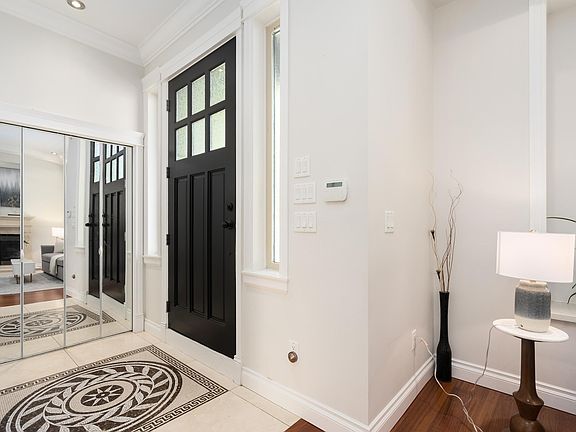 5th image of 6387 Prince Albert St