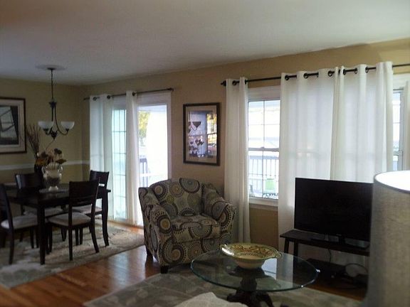 Upper Level Dining Room From Living Room