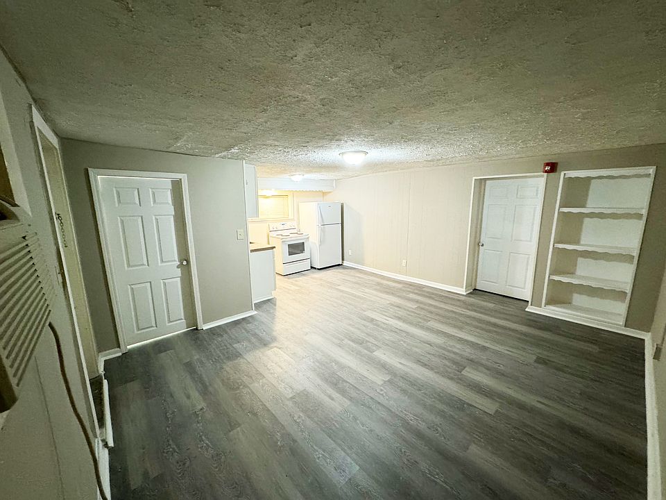 1st image of 706 Chickamauga Ave #20